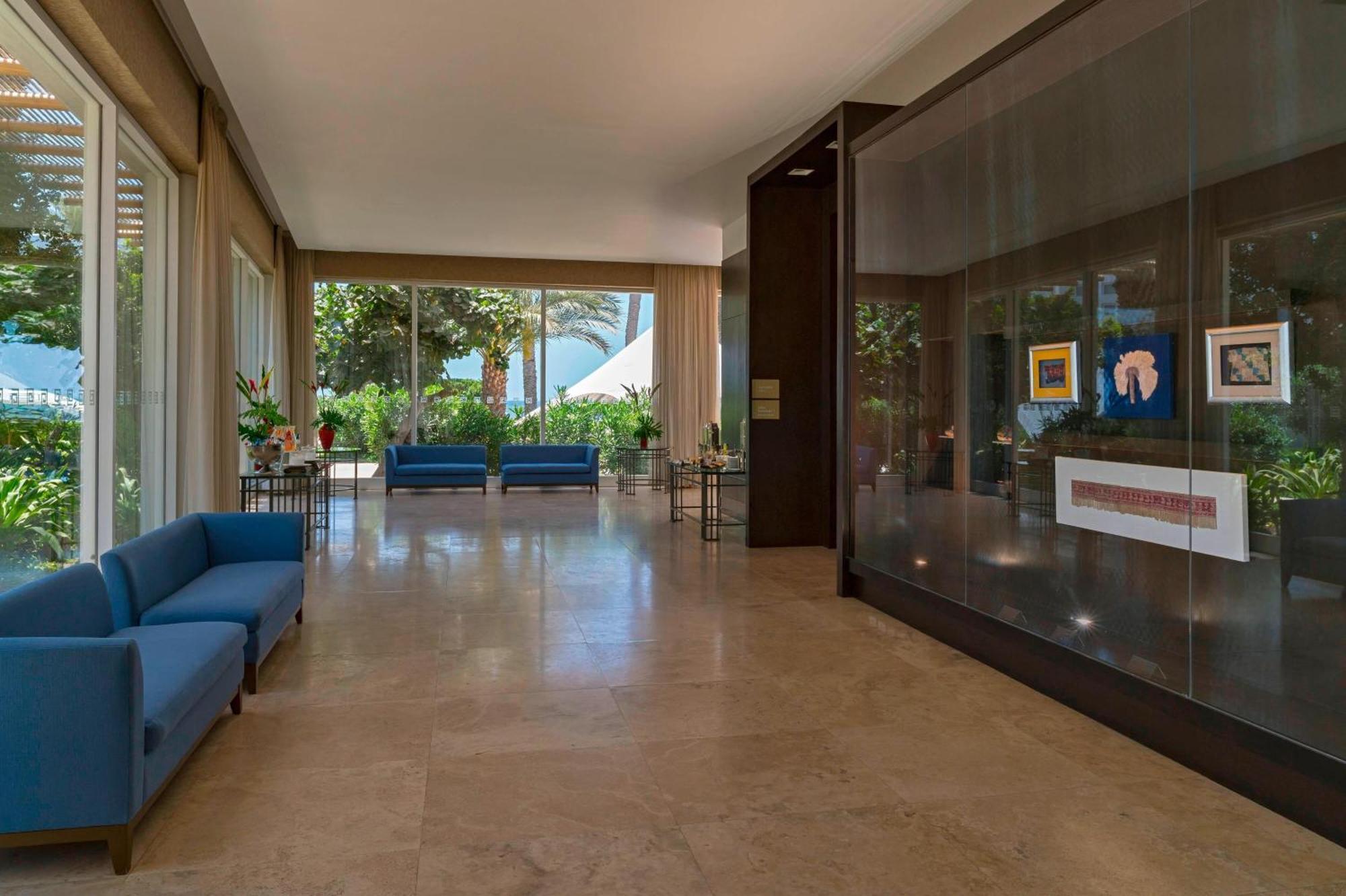 Hotel Paracas, A Luxury Collection Resort, Paracas Bagian luar foto Interior of the museum