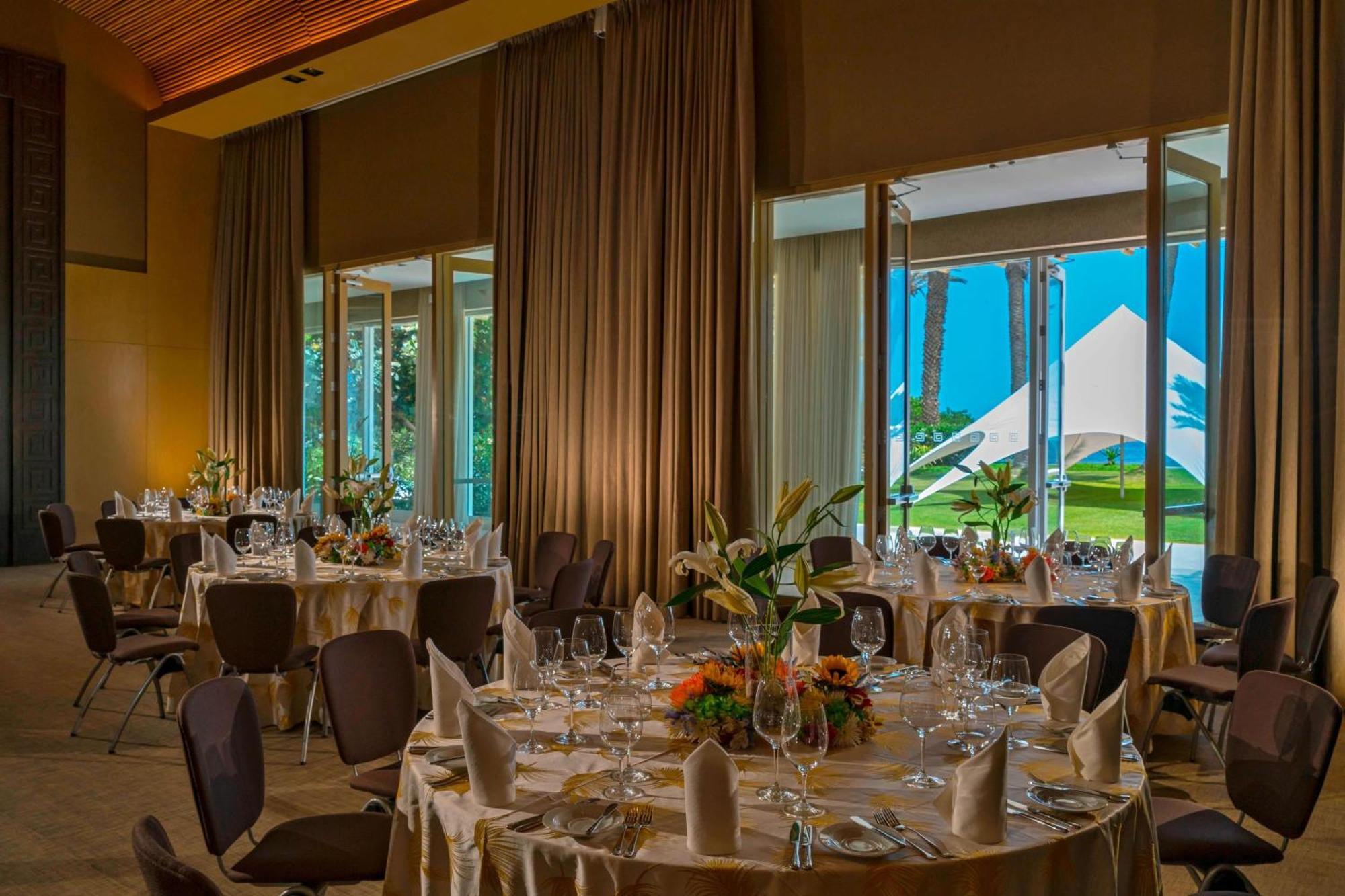 Hotel Paracas, A Luxury Collection Resort, Paracas Bagian luar foto The ballroom at the Ritz-Carlton, Laguna Niguel